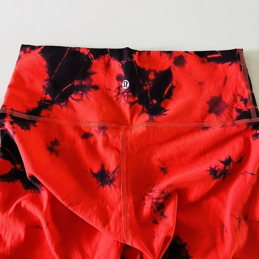 LULULEMON ATHLETICA Tie Dye Red Black Wunder Train HR Crop 21
